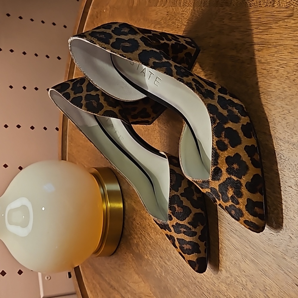 Leopard d'orsay pointy toe heels, size 9.5